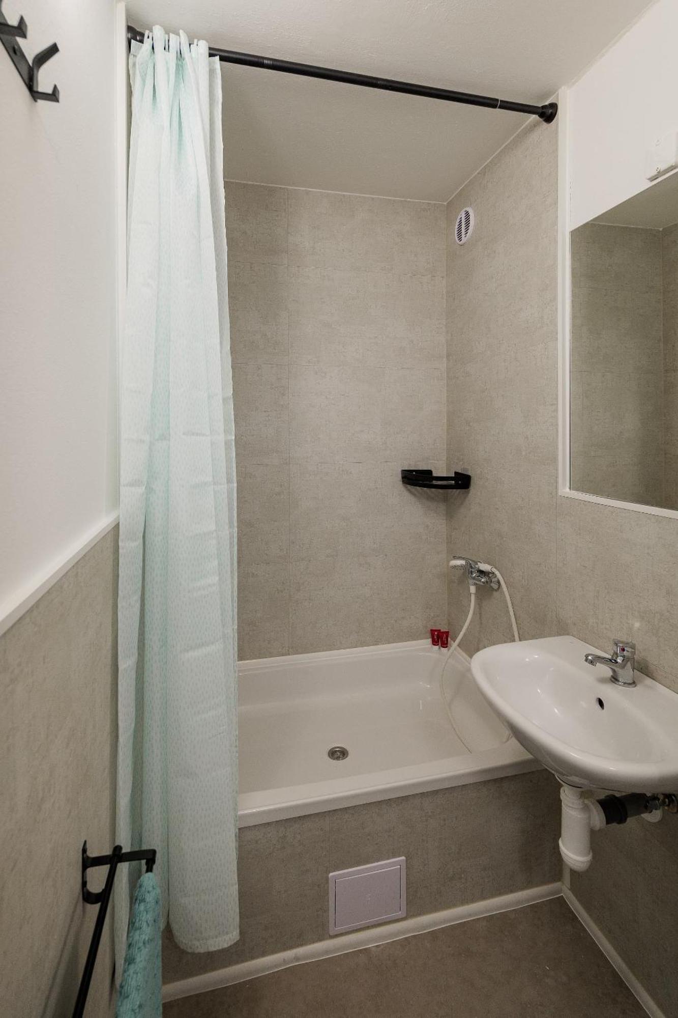 Albergue Cooliving Praga Exterior foto